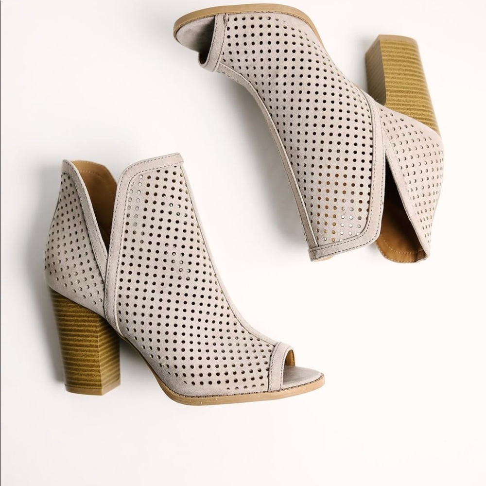 3XS HP Peeptoe perforated Bootie - Picture 8 of 8